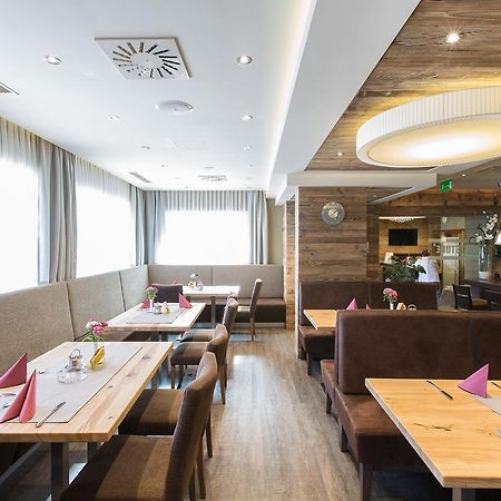 Hotel-Restaurant Schweinberger Stetten Bagian luar foto